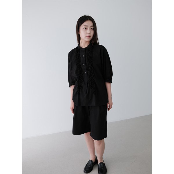 ruffle shirt (black)