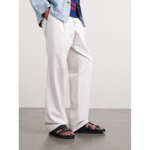 스터드쉴드 로고 장식 가죽 샌들 46376663163017208