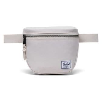 이스퀘어 4314537 Herschel Supply Co. Settlement Recycled Polyester Belt Bag