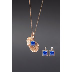 8mm Cube Lapis Lazuli Pendant