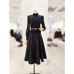 [파주점] [더아이잗컬렉션]글리터 니트패치 원피스 CPAA0OP241