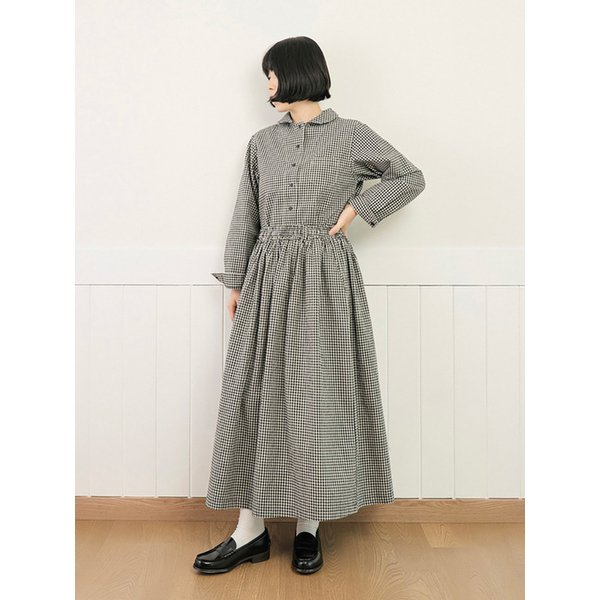 코튼 톤체크 셔링플레어 스커트 블랙