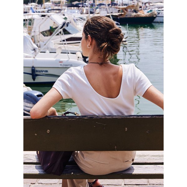 확대된 대표 Main Image