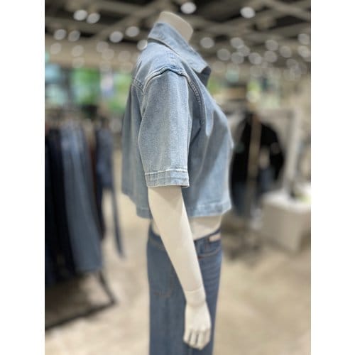 1f22f6c7f44a4e3070a5.jpg