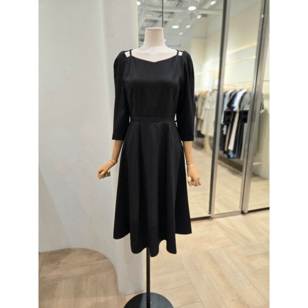 [부산점] 브이넥 끈 디테일 원피스(PR2WO00382)