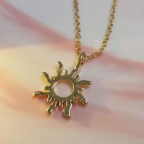 디자인목걸이 미니멀 목걸이 태양