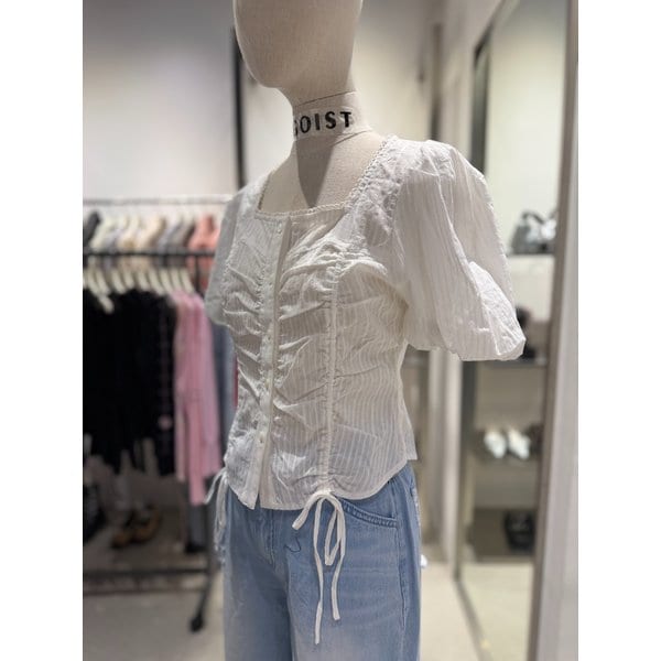 [여주점] 스트링 셔링 볼륨 블라우스 ES2OBL55