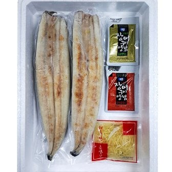  삼삼한 새벽장어 국산 자포니카 초벌민물장어1kg 손질후500g 손질A세트(소스2종+소금+생강채포함