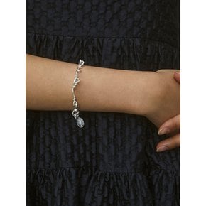 WHITE CRYSTAL QUARTZ VINE BRACELET