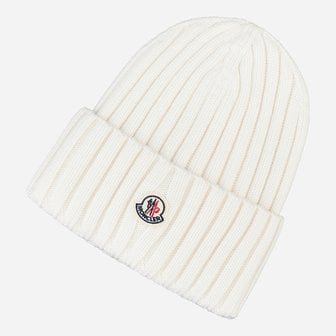 몽클레르 [시흥점] [몽클레어]5F 3B00036 A9327 030 로고 패치 울 비니 화이트