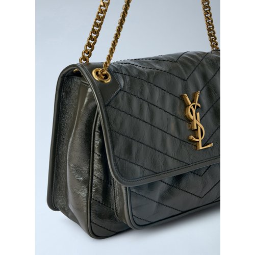 Medium Niki Chain Shoulder Bag