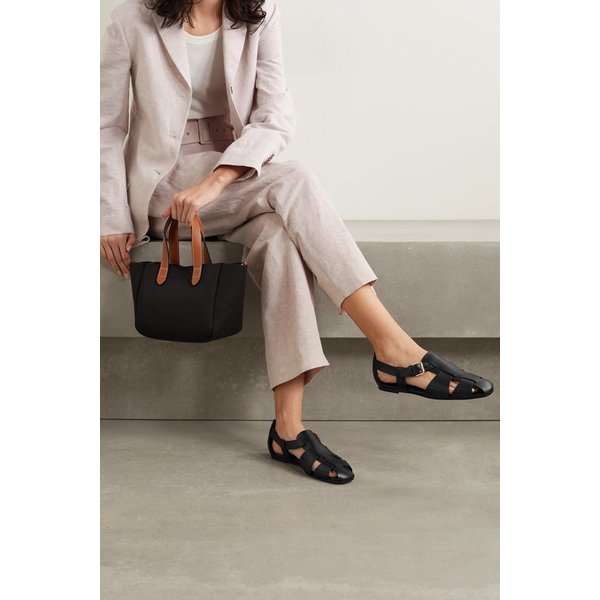 엠 파슨스 어니스트 가죽 샌들 블랙 2204324138666553