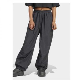 4807786 adidas PREMIUM ESSENTIALS PARACHUTE PANTS - Tracksuit bottoms black