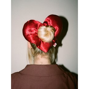 Brave Heart Scrunchie_red