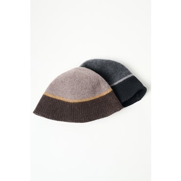 BCBG 윈터라인 HAT (B4W0A511)