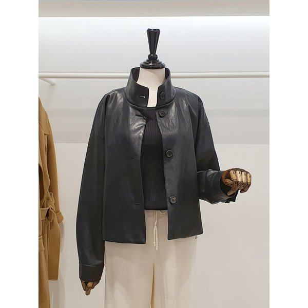 [파주점] 쥬크 주크 하이넥 루즈핏 숏 페이크 레더자켓 V261PSF952