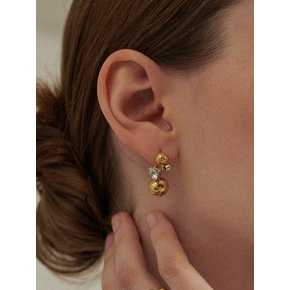 006 Cubic Zirconia Mix Ball Earrings _ Gold