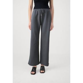 4808788 Abercrombie  Fitch ESSENTIAL WIDE LEG - Tracksuit bottoms asphalt