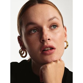 Golden Hoop Earrings 3