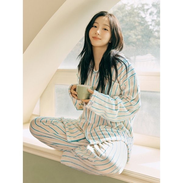 플러피 크리미 긴팔 커플 수면 잠옷 세트