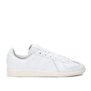 4331804 Adidas Mens Oyster Holdings X Bw Army Shoes In Footwear White / Off Core Black