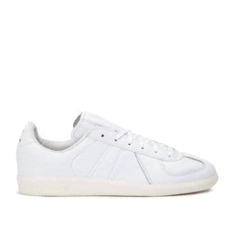 아디다스 4331804 Adidas Mens Oyster Holdings X Bw Army Shoes In Footwear White / Off Core Black