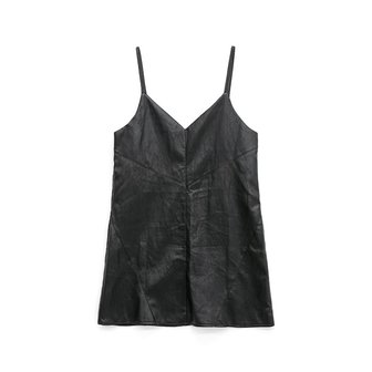 애드호크 시크 무드 페이크 레더 V넥 슬립 원피스 (BLACK) (HBBOPA1)