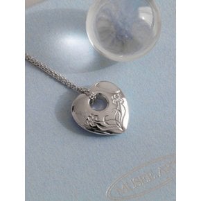 Heart iris necklace