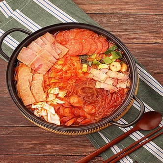 외갓집 다섯가지 햄과 소세지 듬뿍 부대찌개 1kg X 3팩 (라면사리 3개 증정)