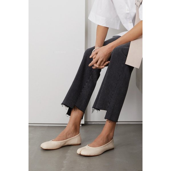 Tabi Split-toe Satin Ballet Flats 화이트