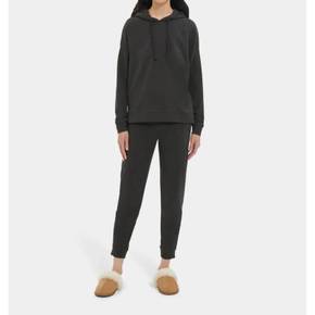 5043750 UGG Kylo Jogger In Black