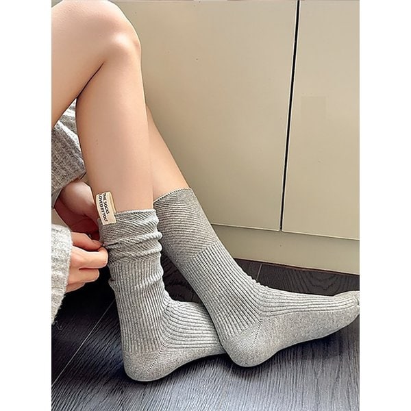 1316하트탭양말 루즈핏 뒷탭 화이트 패션 브랜드 데일리 교복 학생 여성 양말