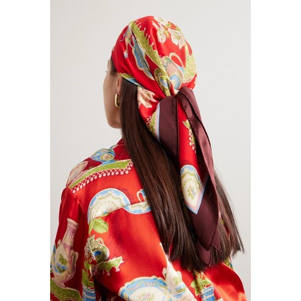 올리비아 본 할 던어웨이 프린트 실크 새틴 스카프 46376663163038013