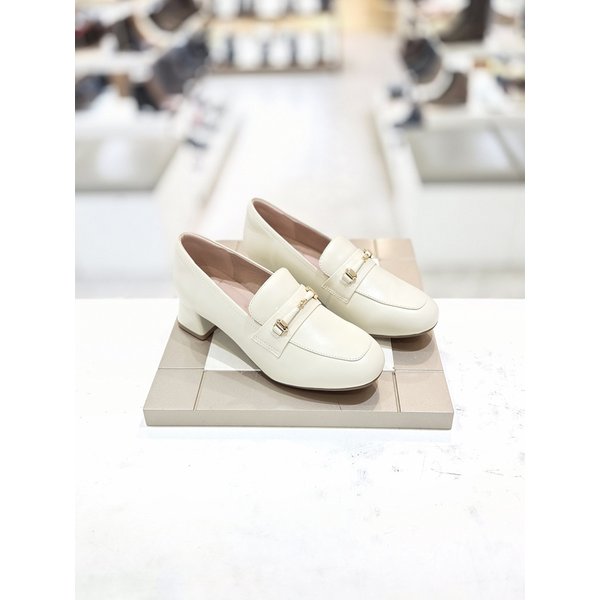 [시흥점] 여성 4센티 캐주얼  로퍼 (712619008)