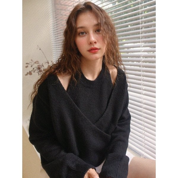 Rosy Halterneck Wrap Knit Top - Black