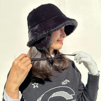  여성 골프모자 귀마개 골프 끈리본 겨울 방한 귀요미 밍크퍼 귀도리 벙거지 털모자