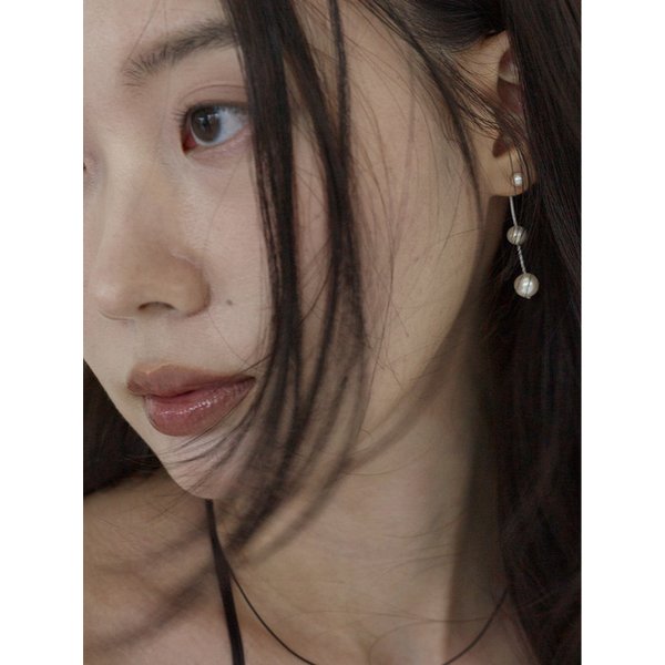 [단독][MJxME] Drop Pearl String Earrings