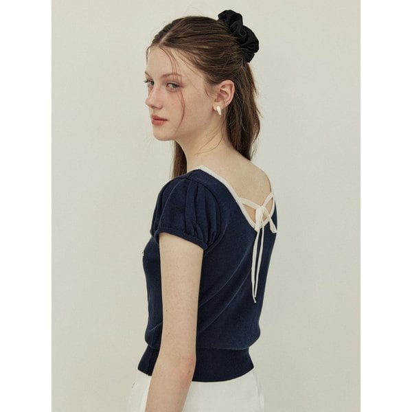 Back ribbon coloring v neck puff knit - navy
