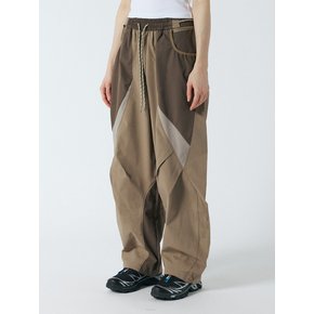 UNISEX S-TEX 패널 와이드 밴딩 팬츠_BROWN