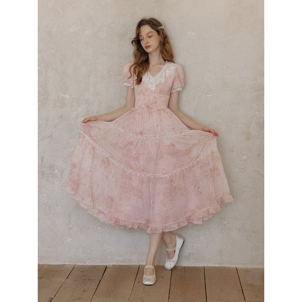 LB_Floral lace v-neck puff sleeve dress