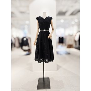 [파주점] [더아이잗컬렉션]에포크 레이스 패턴 드레스 원피스 CR3A0OP821