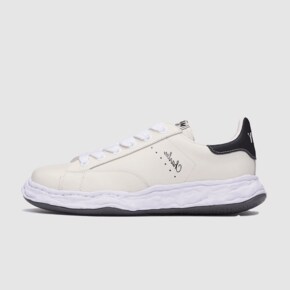 [MUST IT] 미하라 야스히로 찰스 레더 스니커즈 남여 A12FW701 WHITE