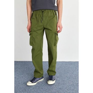 이스퀘어 4215112 Ellesse SQUADRON PANT - Cargo trousers khaki