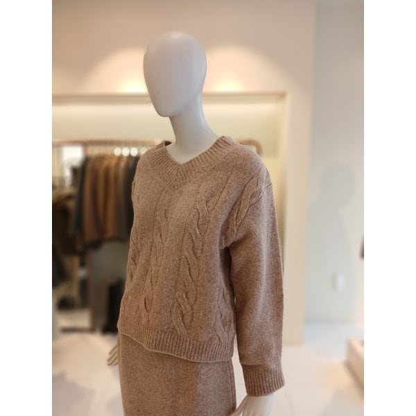 [여주점] 씨씨콜렉트 빅케이블브이넥니트 C244lsl039