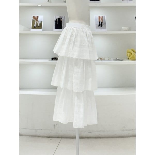 [여주점] 여성 아일렛 자수 티어드 스커트 (L262PSD049)
