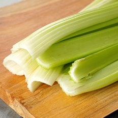 지투지샵 산세로 무농약 샐러리 1kg 녹즙용