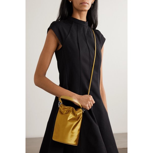 스타우드 골드 메탈릭 새틴 버킷백 46376663162986206