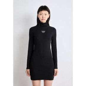 5123630 Tommy Hilfiger ESSENTIAL TURTLENECK BODYCON - Jumper dress black