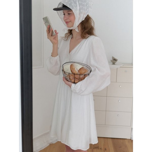 Vin-rouge shirring dress (white)