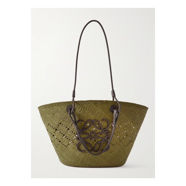 폴라스 이비자 아나그램 미디엄 아플리케 가죽 트리밍 라피아 토트백 1647597333838593